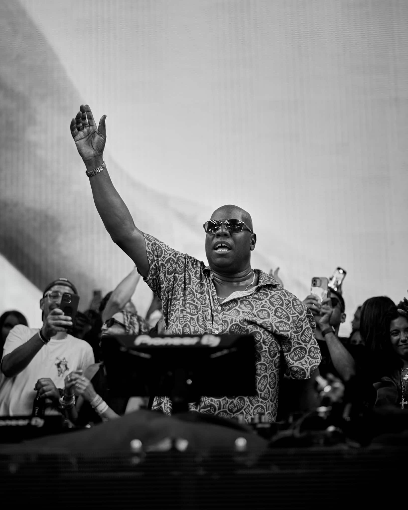 Carl Cox releases 7-hour [UNVRS] DJ set in Spatial Audio on Apple Music