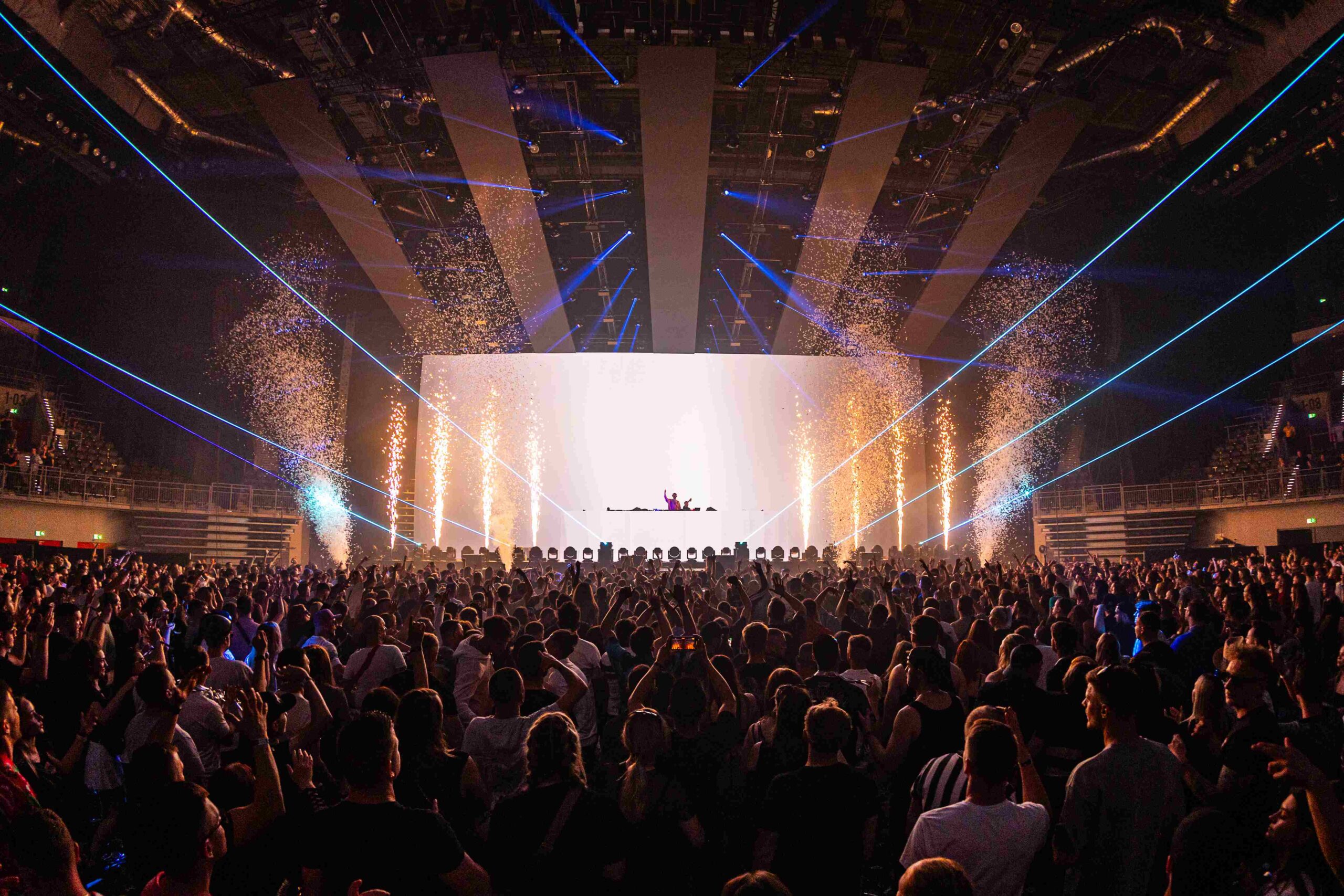 We Rave You presents ING Silesia Mainstage Tent takeover with Wade, Innellea, Konstantin Sibold, Disciples, EDX & more